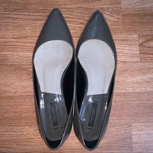 ZARA Zipper Sole Pointed Flats